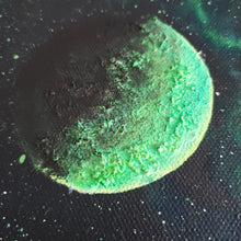 Load image into Gallery viewer, Electric Green shock