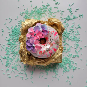 Golden Aura Twist| 4" x 4" | Fake Donut