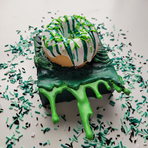 Emerald swirl | 4" x 4" | Fake Donut