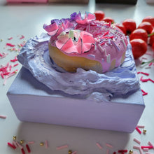 Load image into Gallery viewer, Flamingo Flower  | 4&quot; x 4&quot; | Faux Donut
